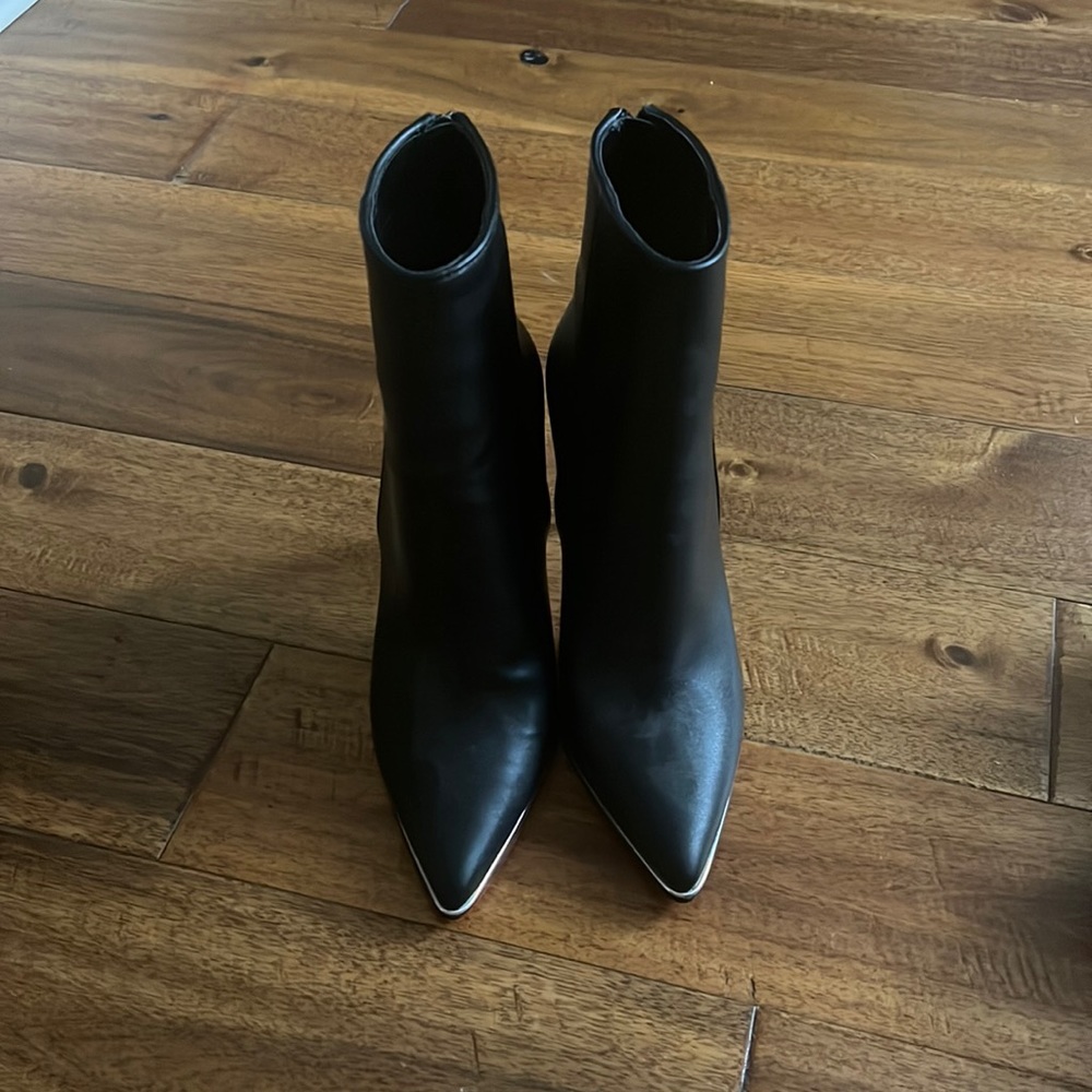 Black Steve Madden booties
